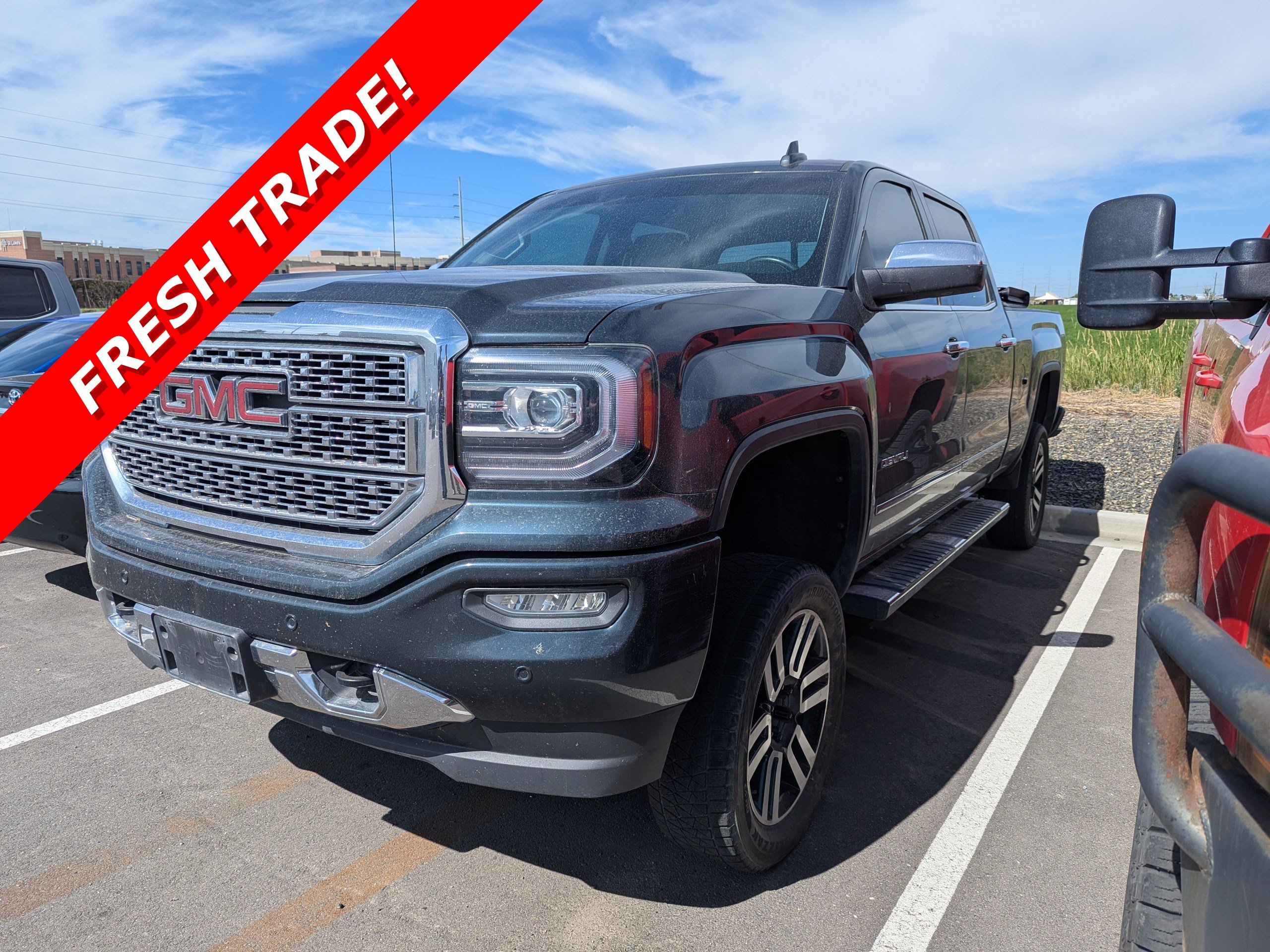 2017 GMC Sierra 4WD Crew Cab Short Box's photo