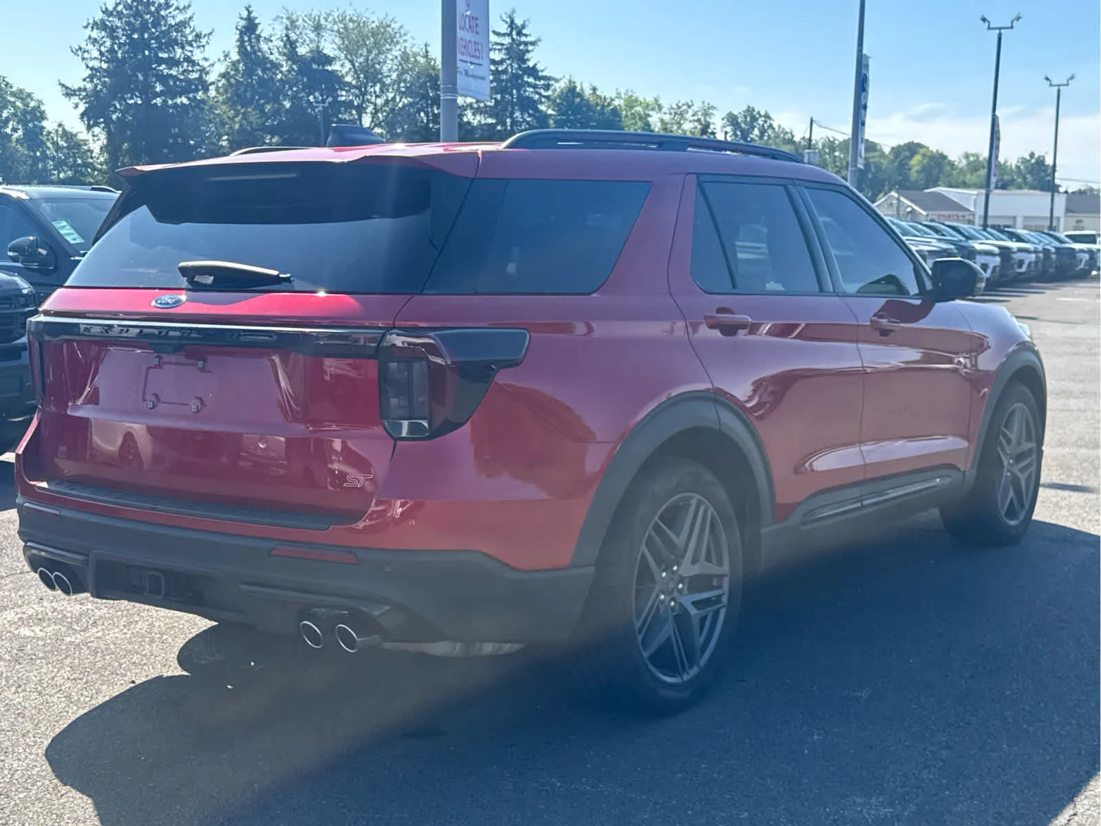 Used 2025 Rapid Red Metallic Tinted Clearcoat Ford ST image 4