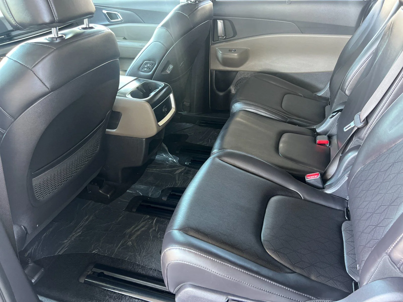 2026 Kia Carnival EX - Photo 12