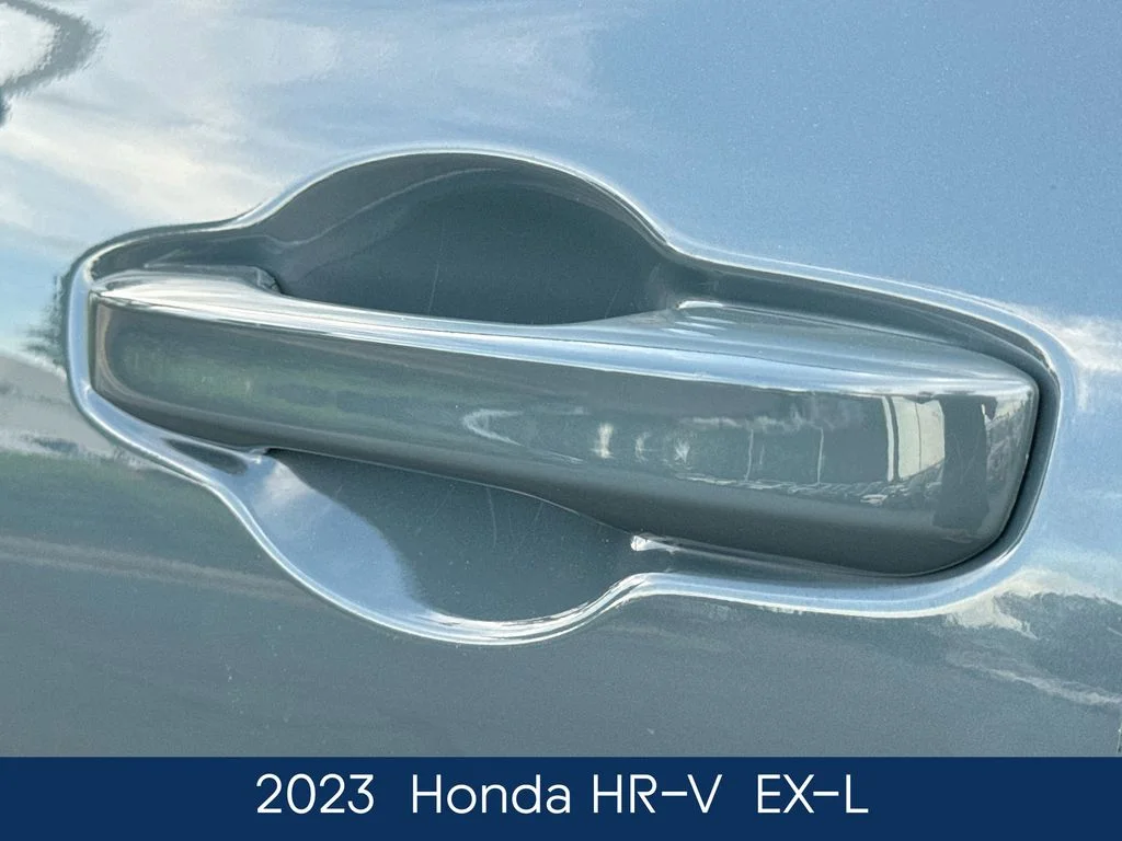 Used 2023  Honda EX-L image 13