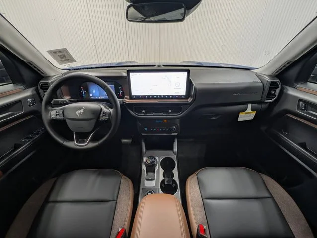 New 2026 Velocity Blue Metallic Ford Outer Banks® image 30