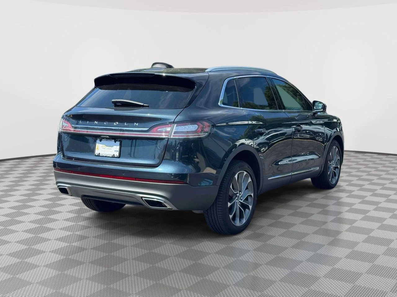 Used 2022 Flight Blue Metallic Clearcoat Lincoln Reserve image 7