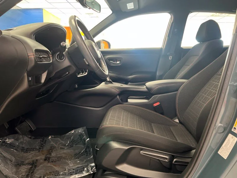 Used 2024  Honda Sport image 17