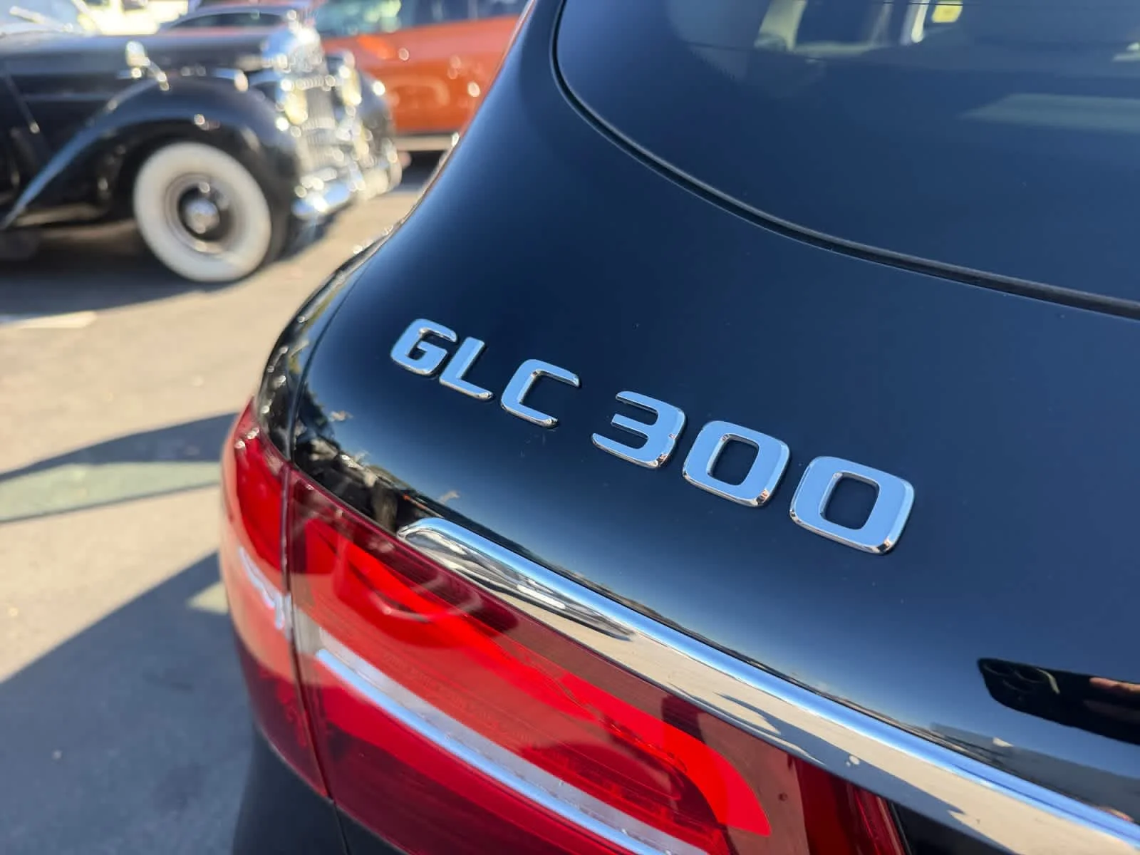 Used 2019 Black Mercedes-Benz GLC 300 image 29