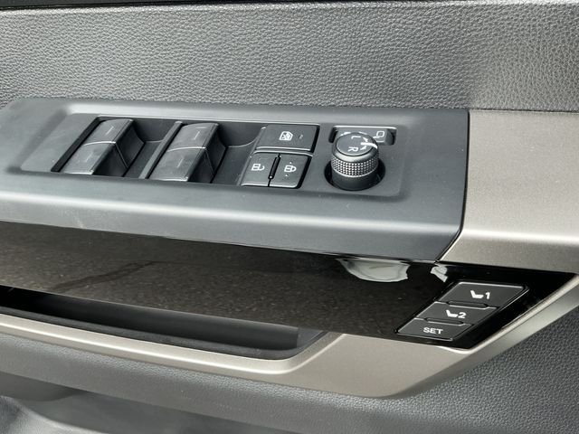 New 2026 Ice Cap Toyota Tundra Limited image 12