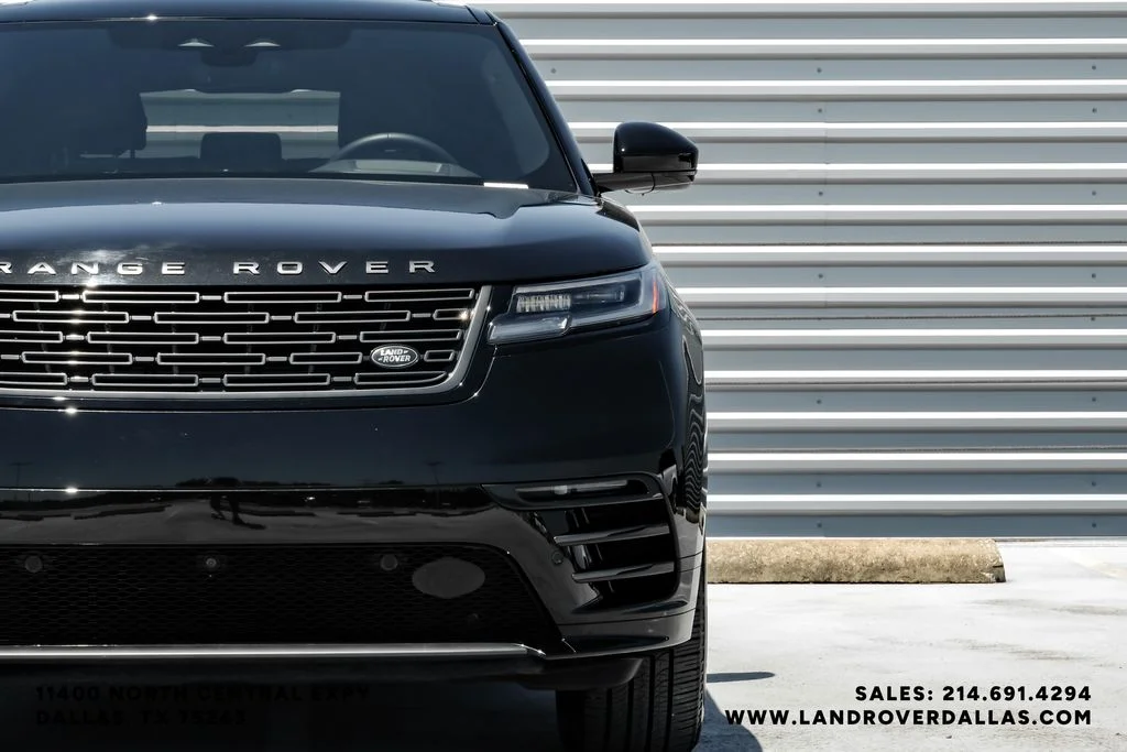 Used 2026 Black Land Rover Dynamic SE image 46
