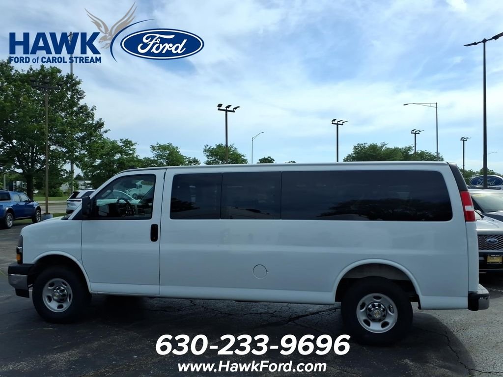 Used 2025 White Chevrolet LT image 4