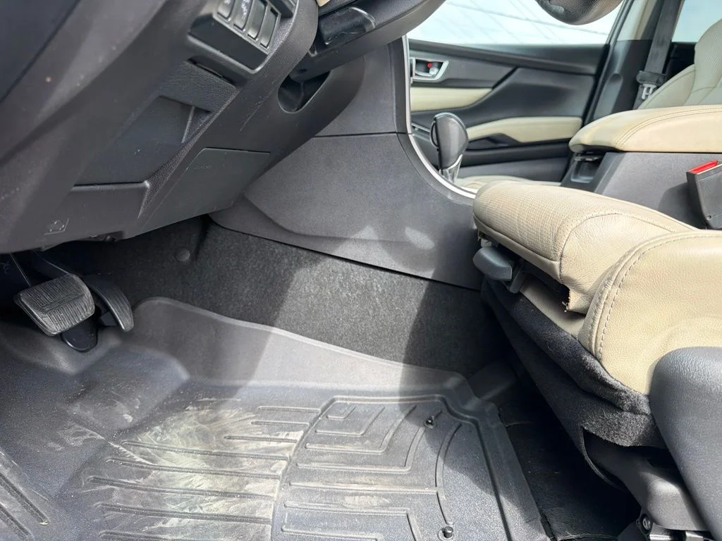Used 2019 Gray Subaru Limited image 35