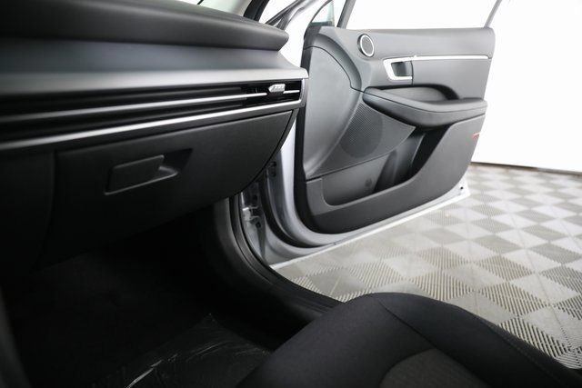 2026 Hyundai Sonata SEL - Photo 14