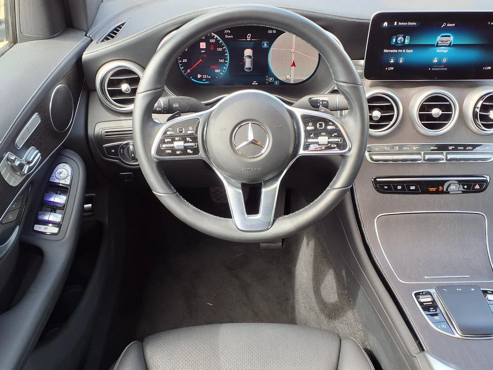 Used 2023 Black Mercedes-Benz GLC 300 image 4
