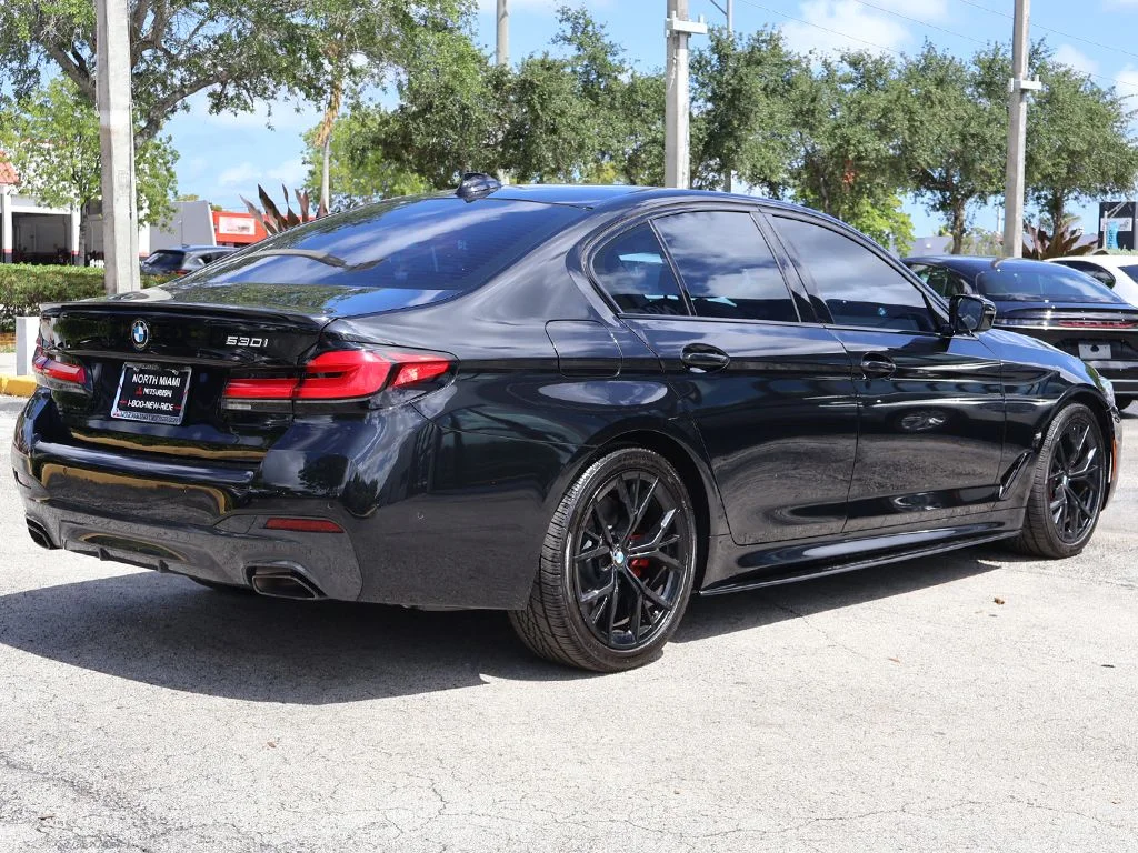 Used 2023 Black BMW 530i image 11