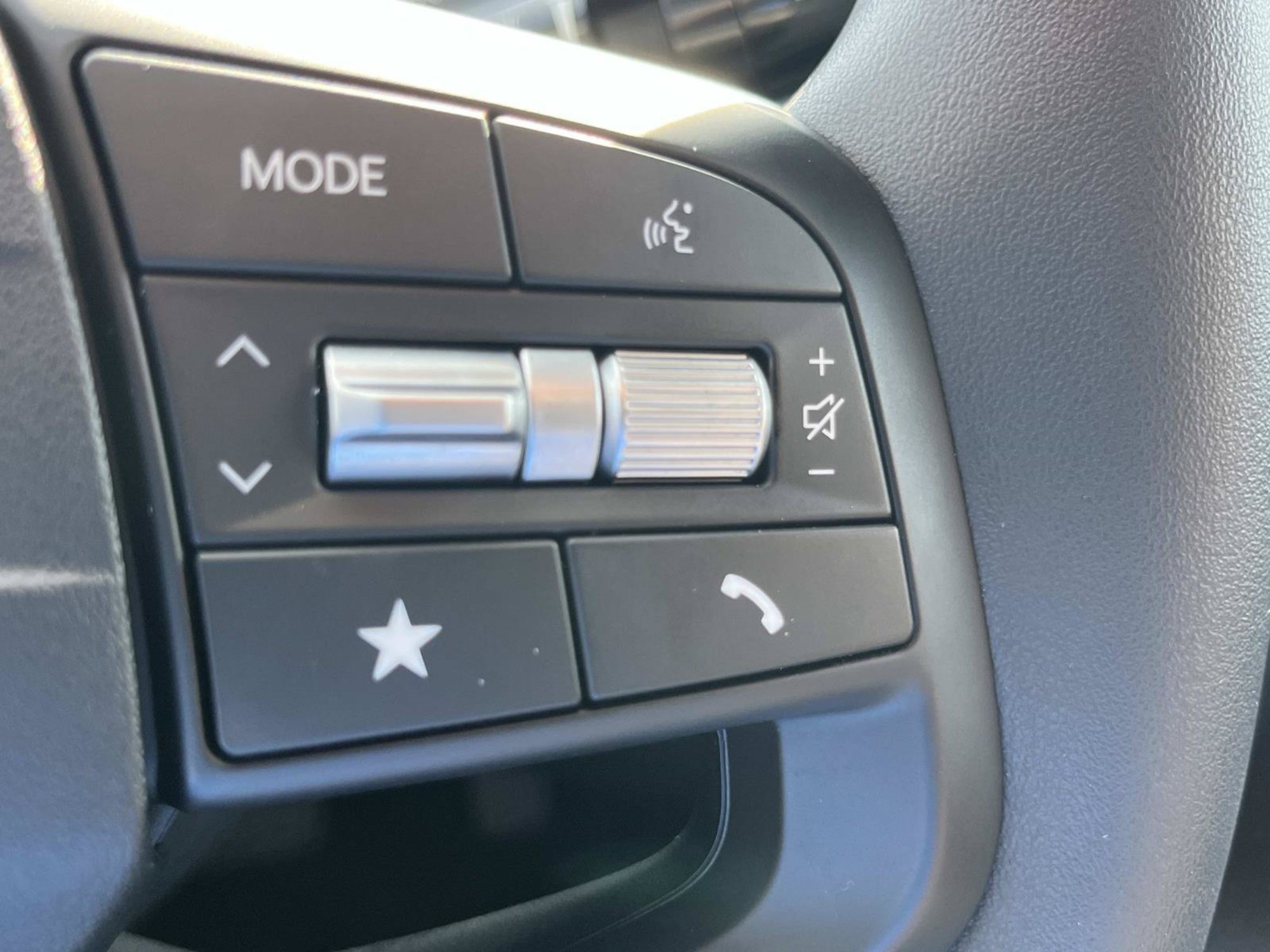 New 2026 Aurora Black Pearl Kia LXS image 22
