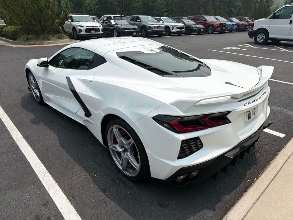 Used 2020 White Chevrolet Stingray image 4