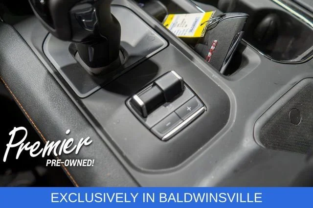 Used 2024 Onyx Black GMC AT4 image 33