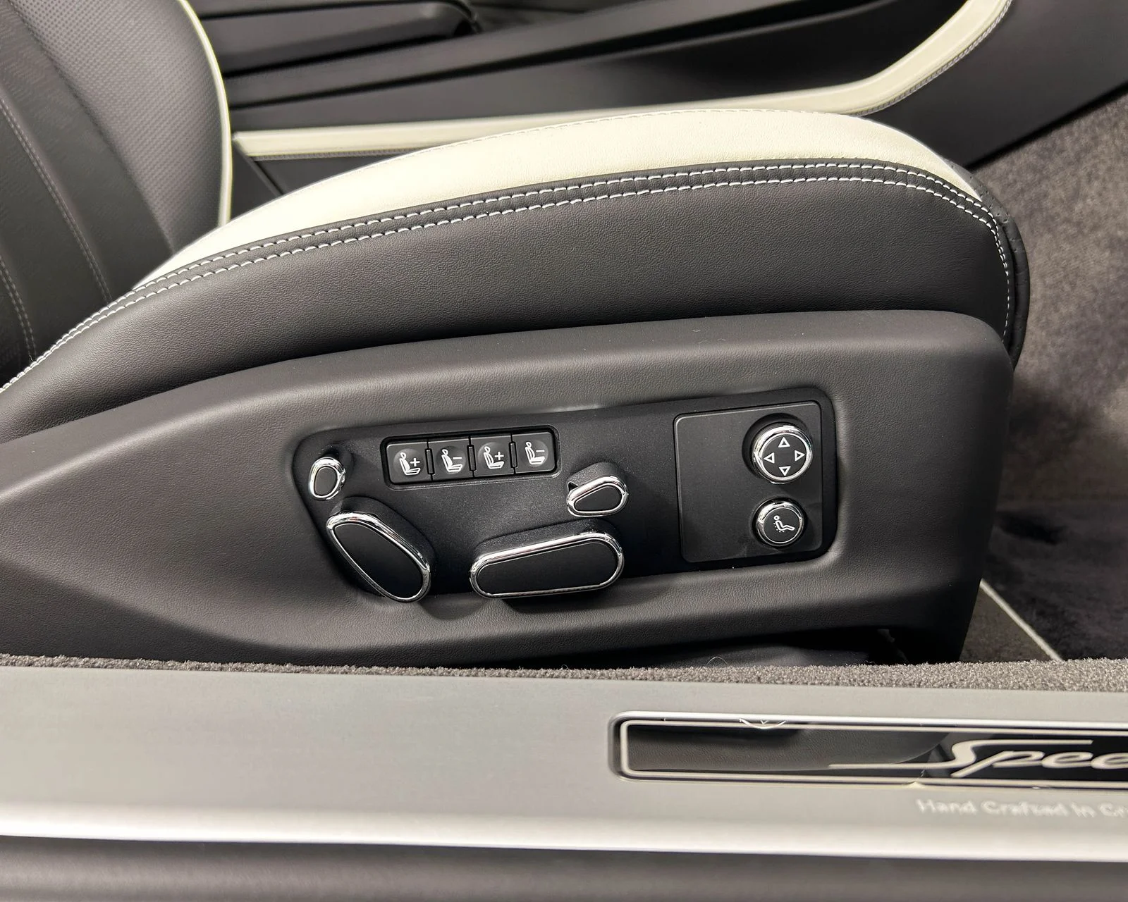 New 2025  Bentley Speed image 33