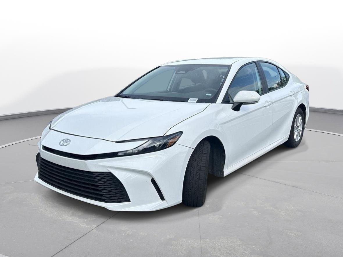 Used 2025 Ice Cap Toyota LE image 2