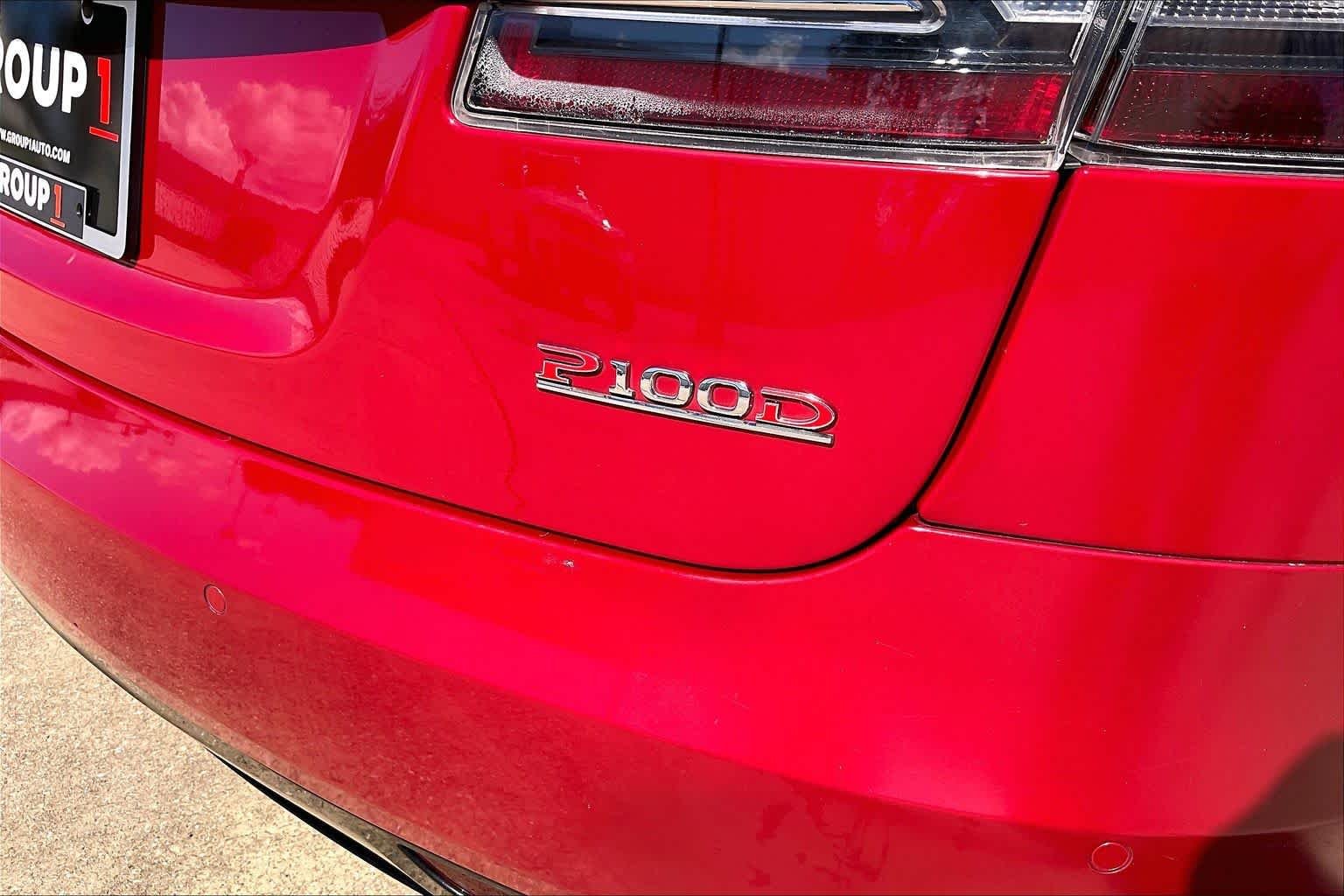 Used 2018 Red Multi-Coat Tesla 75D image 8