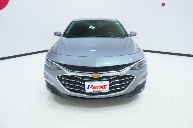 Used 2023  Chevrolet LT image 2