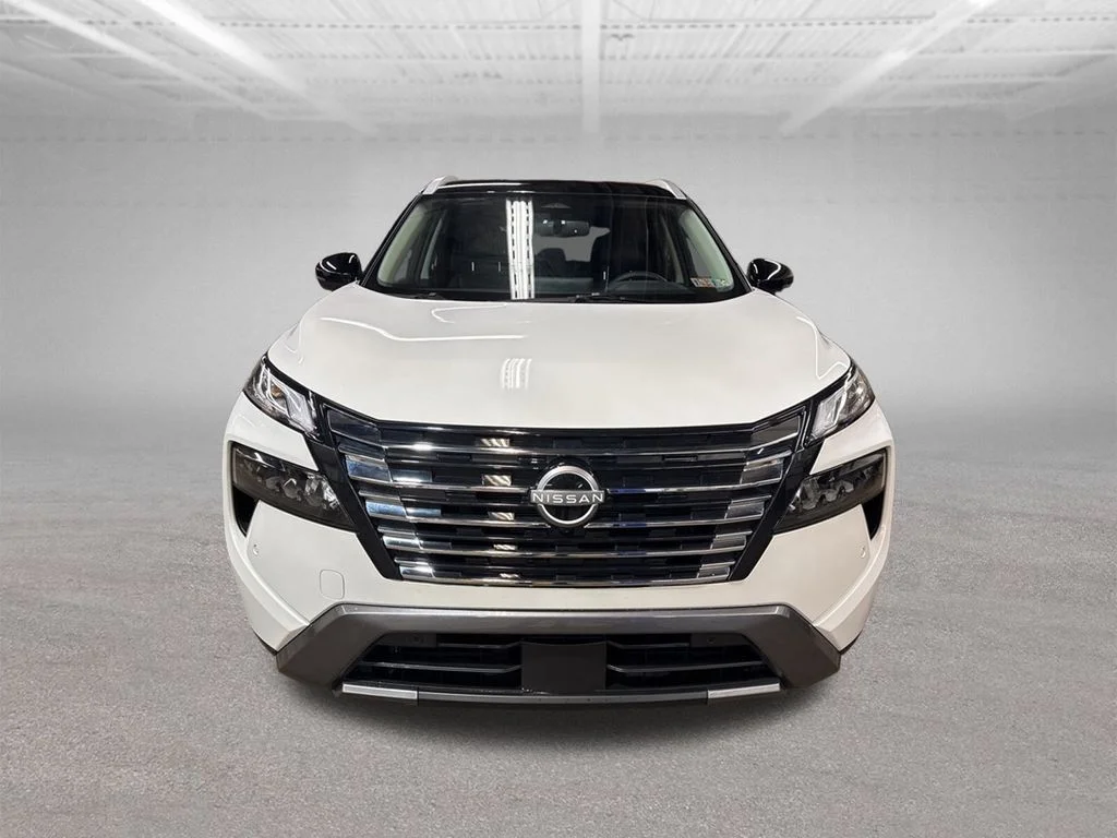 Certified Used 2025 White Nissan SL image 10