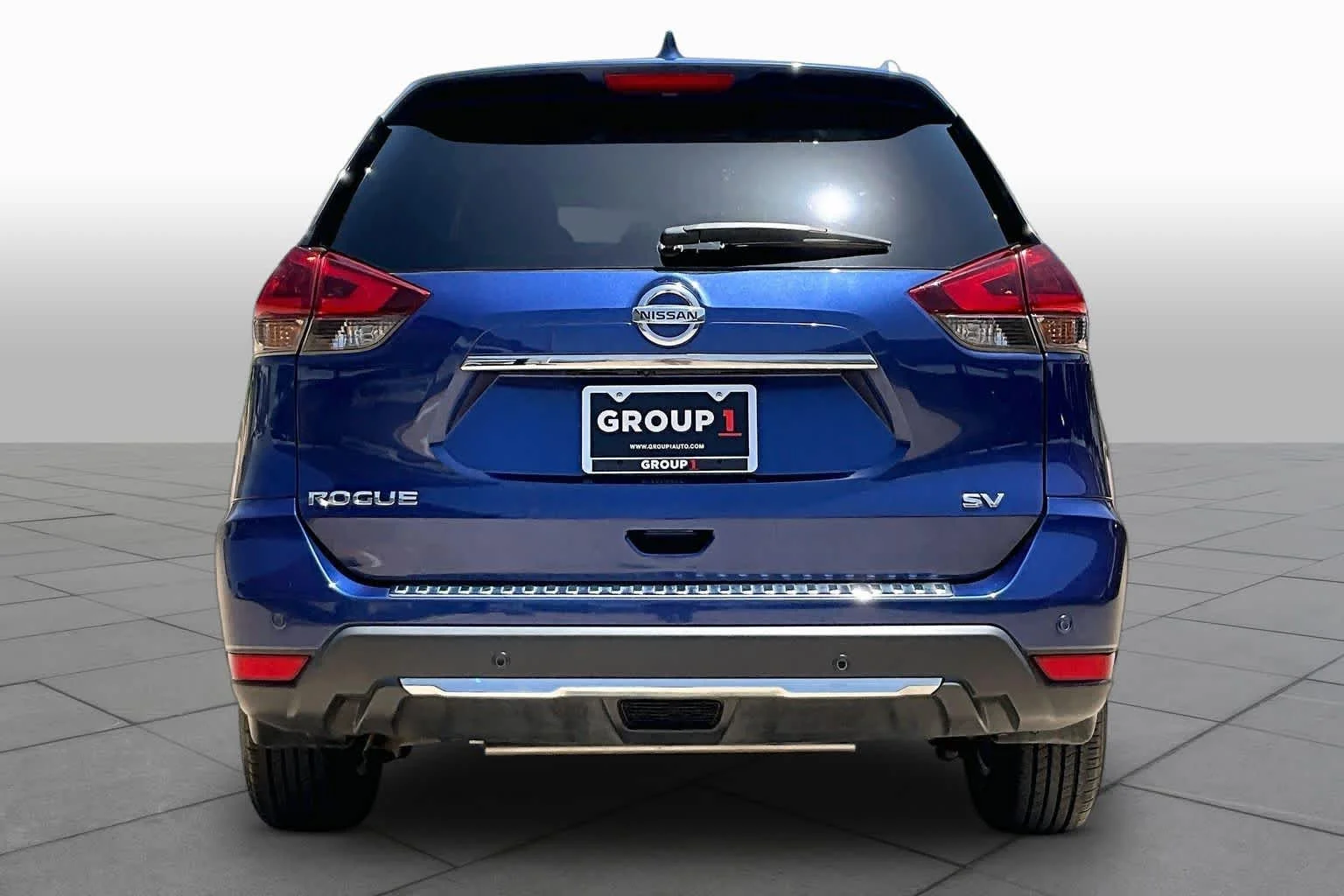 Used 2019 Caspian Blue Metallic Nissan SV image 4