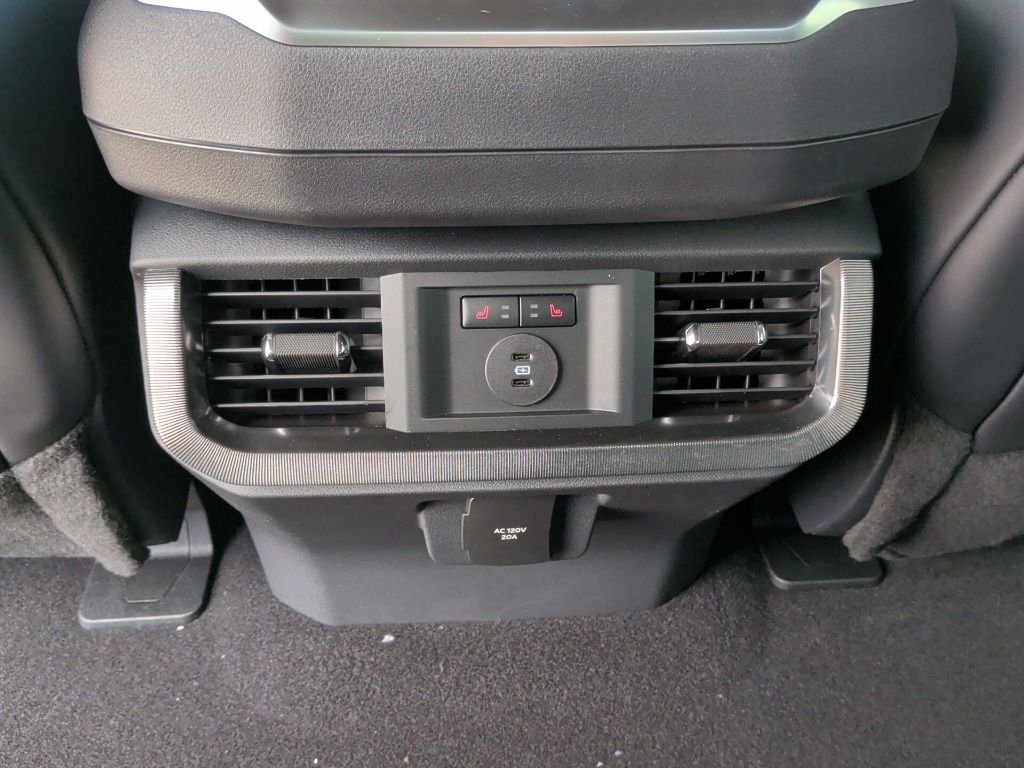 New 2026 Agate Black Metallic Ford Platinum® image 45