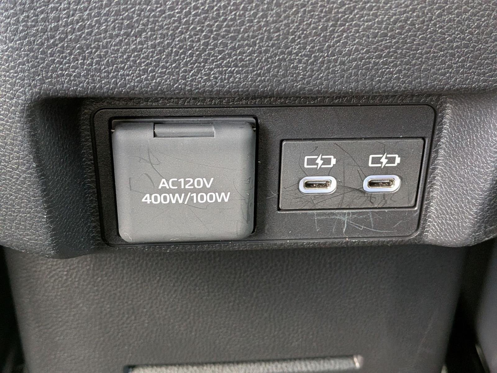 Used 2024 Ice Cap TOYOTA  image 34