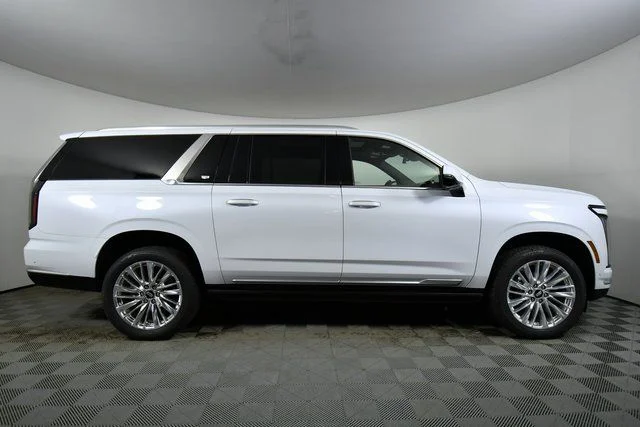 2026 Cadillac Escalade ESV Luxury - Photo 6