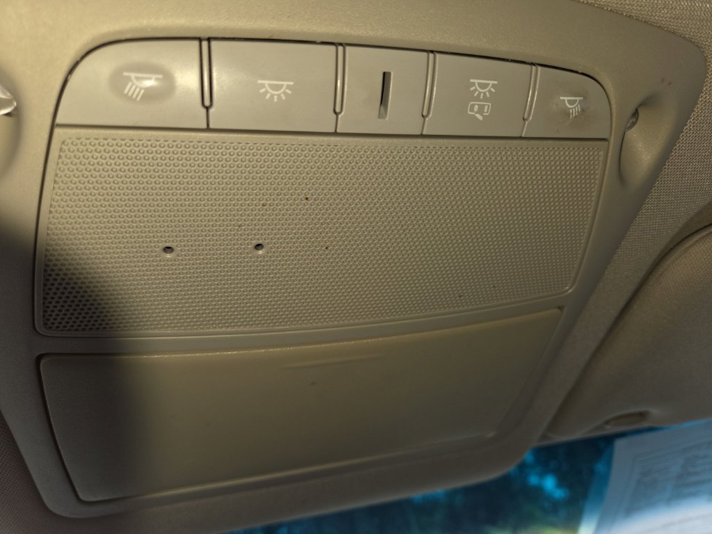 Used 2017 White Nissan 2.5 S image 14
