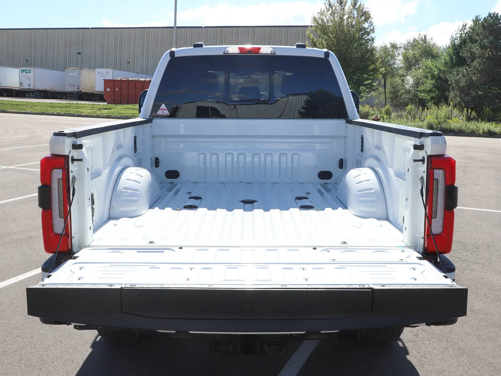 Used 2025 Star White Metallic Tri-Coat Ford Platinum image 15