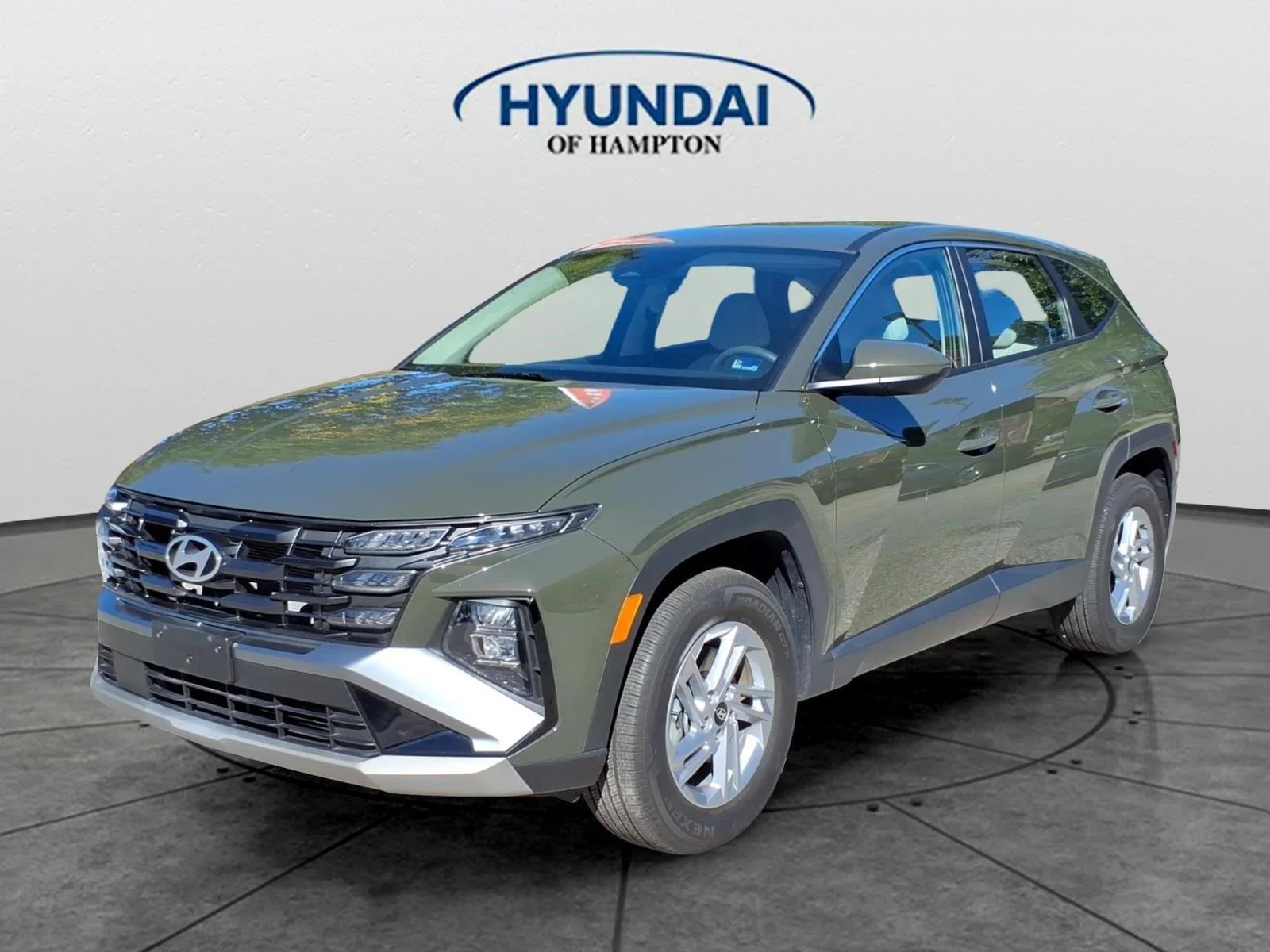 Certified Used 2025 Rockwood Green Hyundai SE image 1
