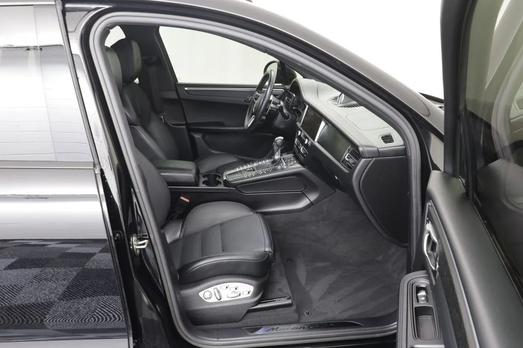 Used 2020 Black Porsche GTS image 19