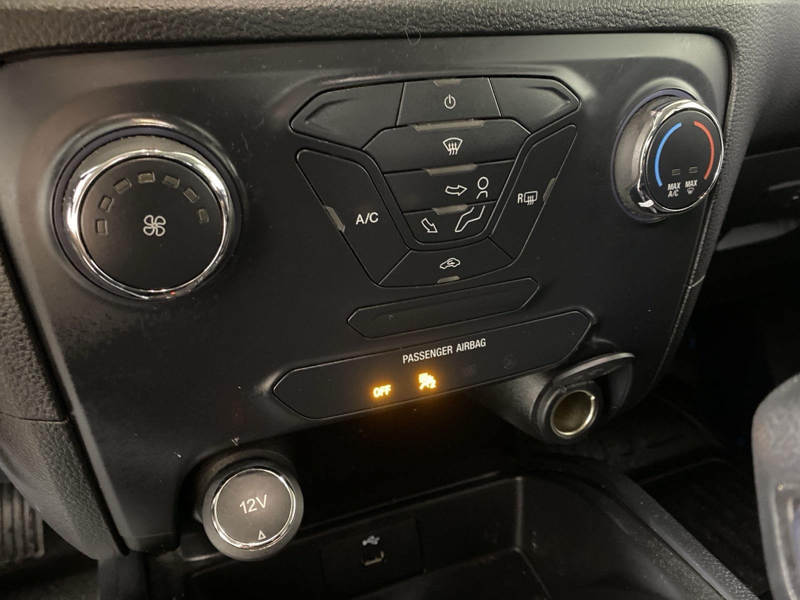 Used 2019 Ingot Silver Ford XL image 21