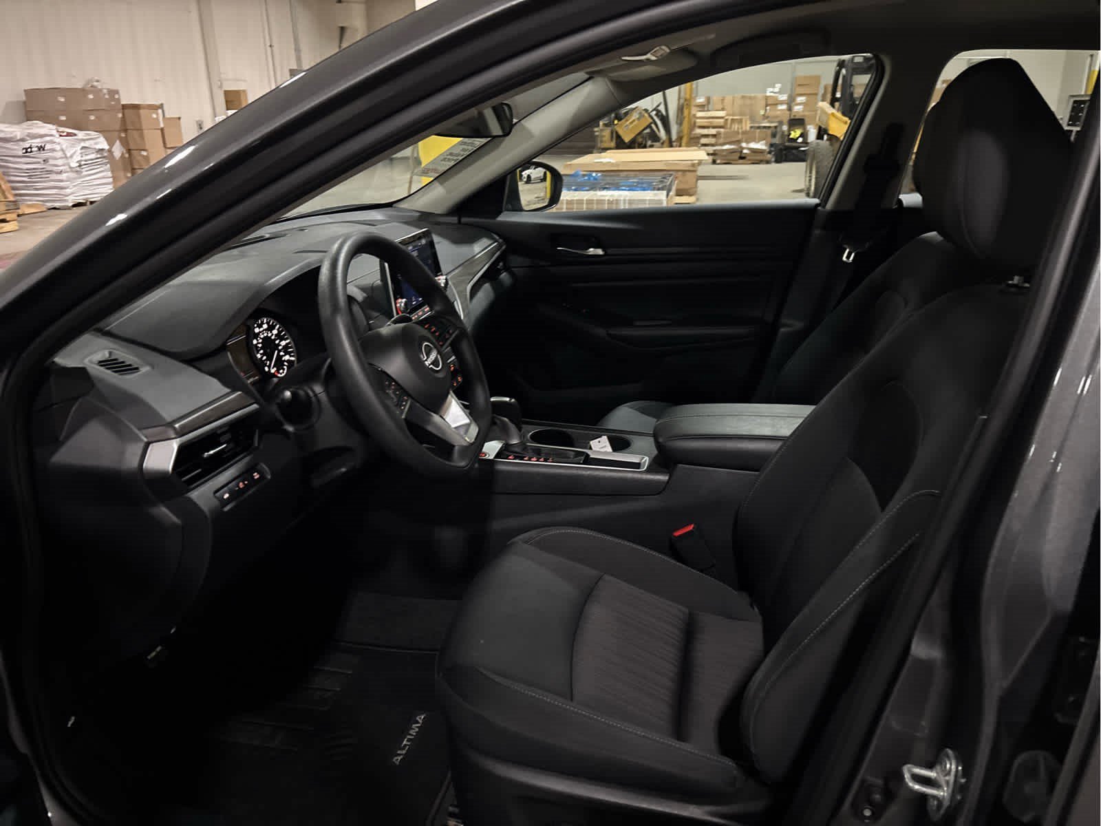 Used 2025 Gun Metallic Nissan SV image 9