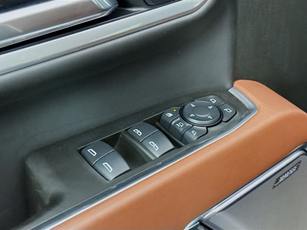 2025 GMC Sierra 2500HD Denali Ultimate - Photo 21