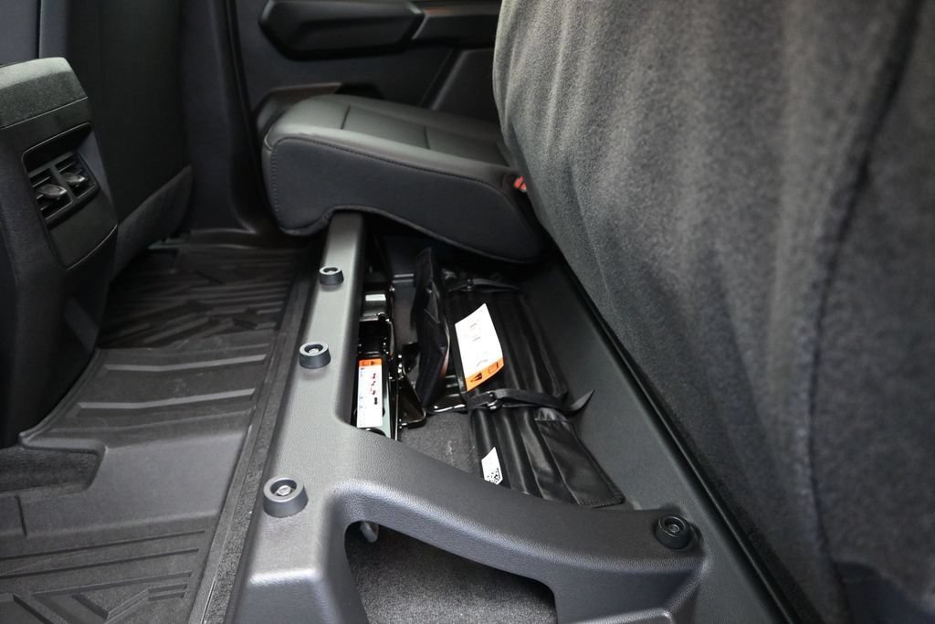 2026 Chevrolet Colorado Trail Boss - Photo 17