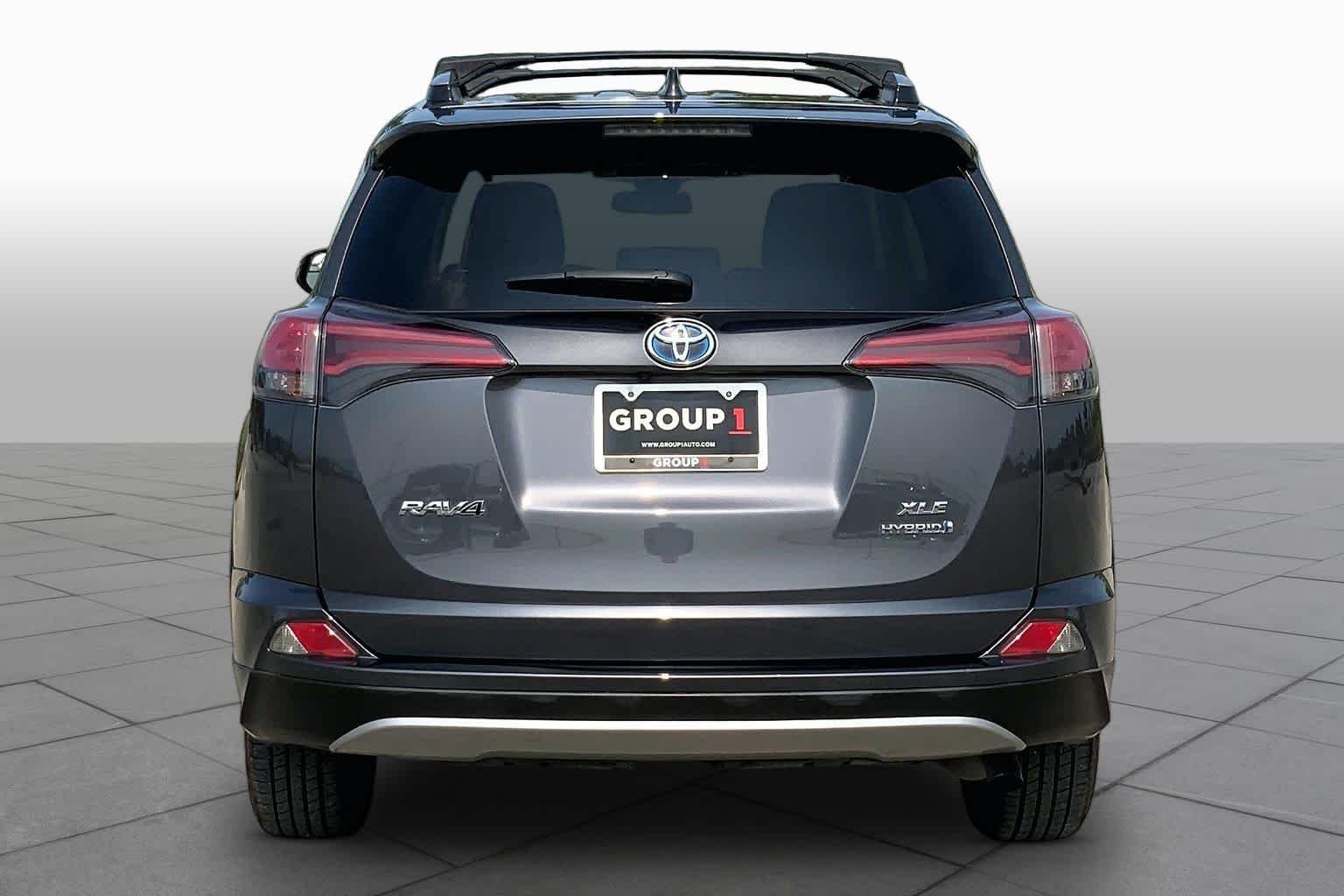 Used 2018 Magnetic Gray Metallic Toyota Hybrid LE image 5
