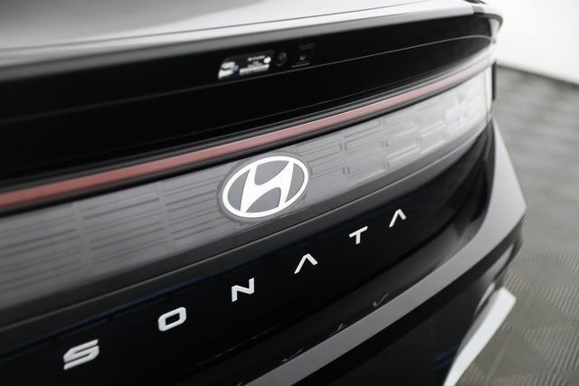 New 2026 Black Hyundai SEL Sport image 27