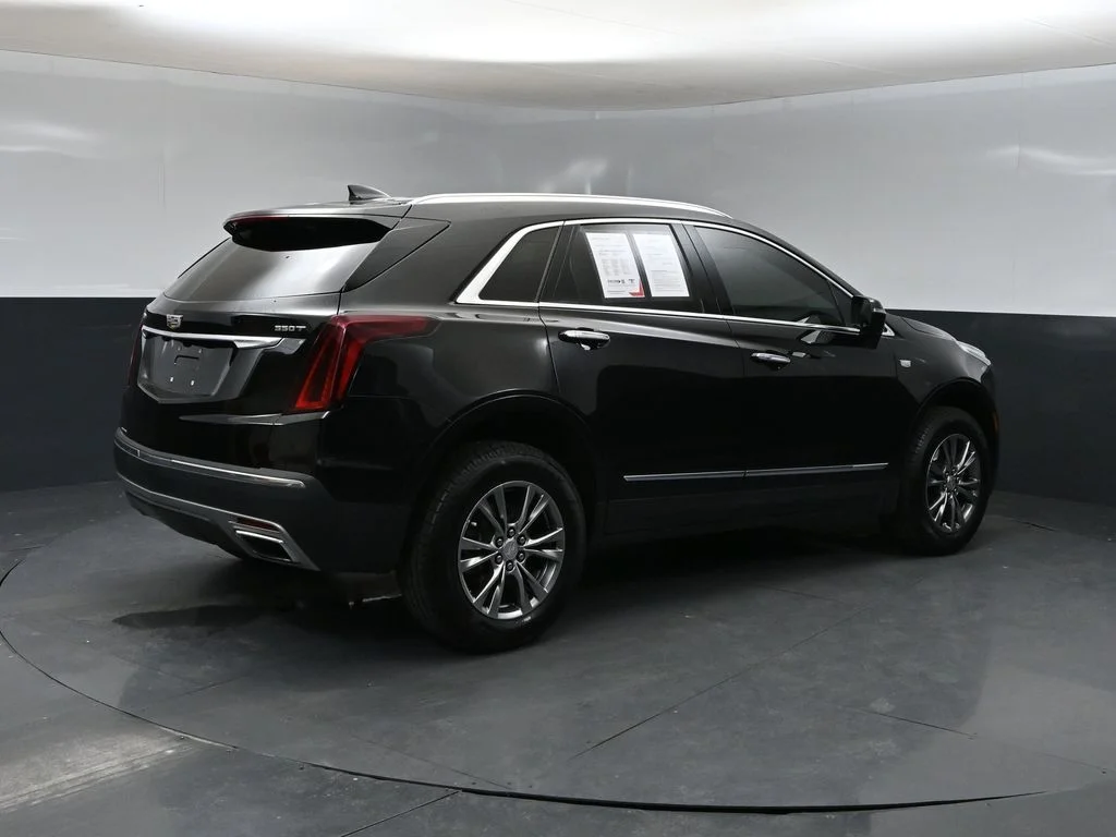 Used 2022 Black Cadillac Premium Luxury image 4