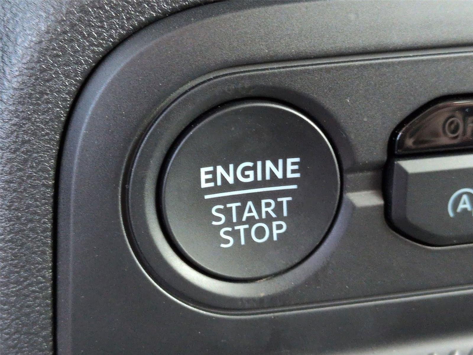 New 2026 Oxford White Ford Big Bend® image 28