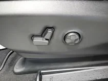 2026 Chrysler Pacifica Select - Photo 13