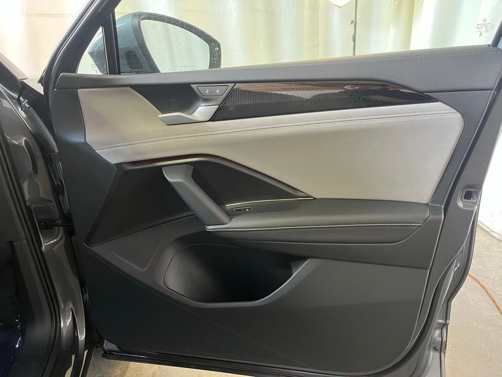New 2026 Gray Volkswagen 2.0T SE image 10