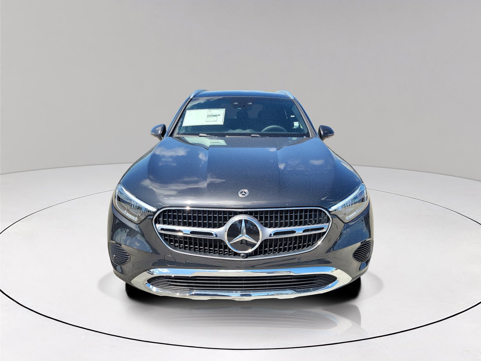 New 2026 Graphite Grey Metallic Mercedes-Benz GLC 300 image 2