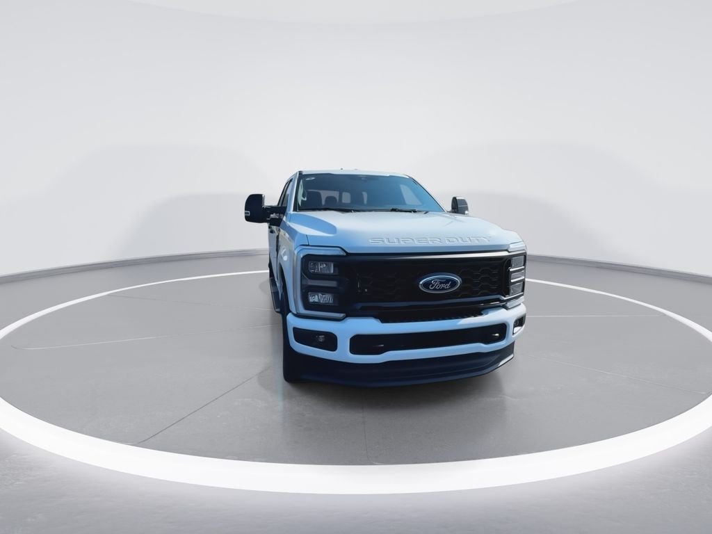 New 2026 Oxford White Ford F-350® XL image 5