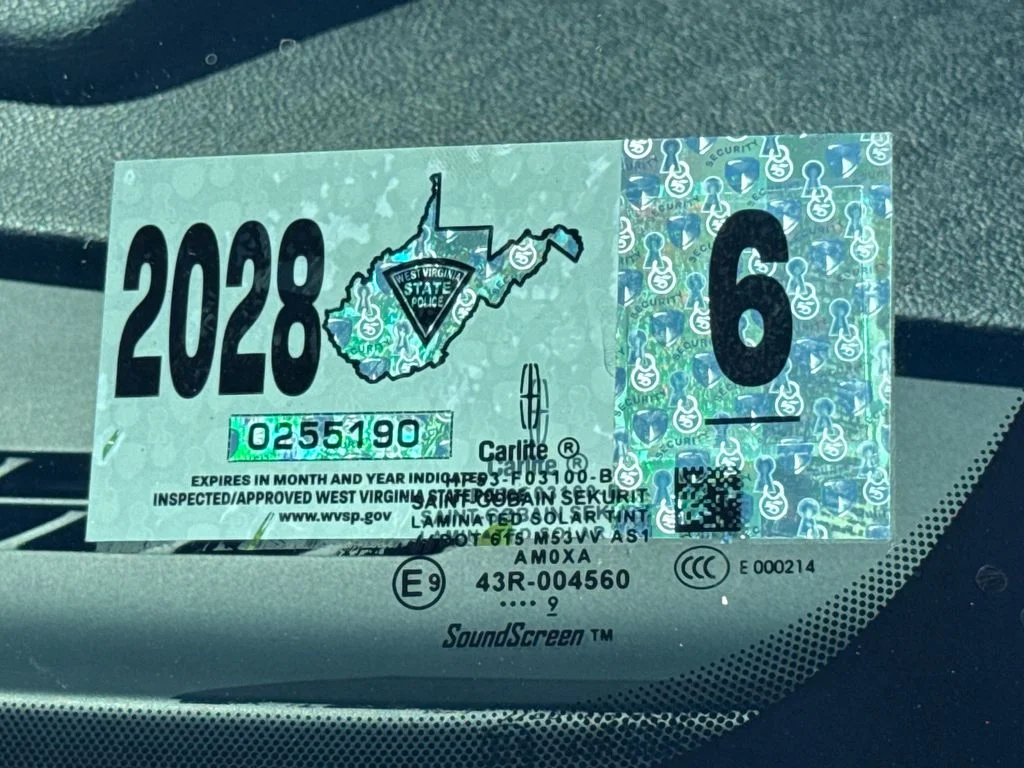 Used 2019 Magnetic Gray Metallic Lincoln Reserve image 19