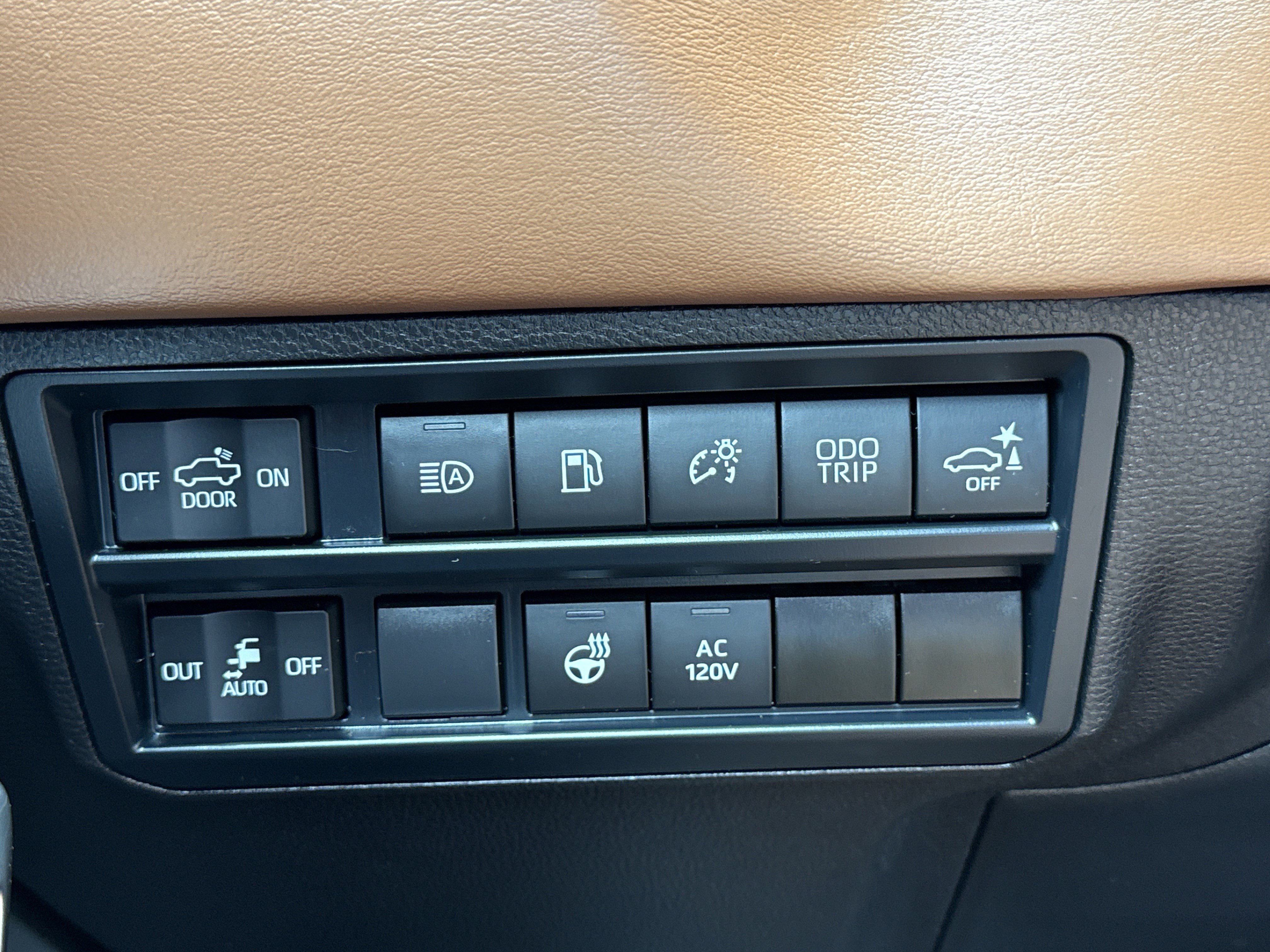 2024 Toyota Tundra 1794 Edition - Photo 22