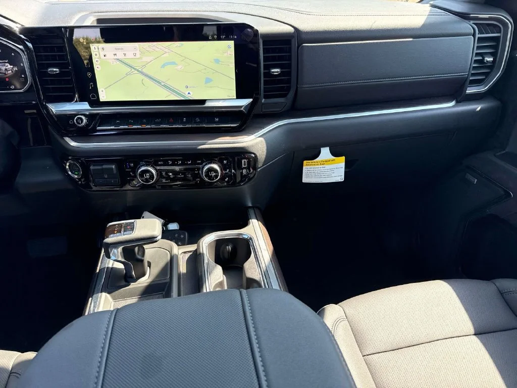 2026 GMC Sierra 1500 SLT - Photo 25