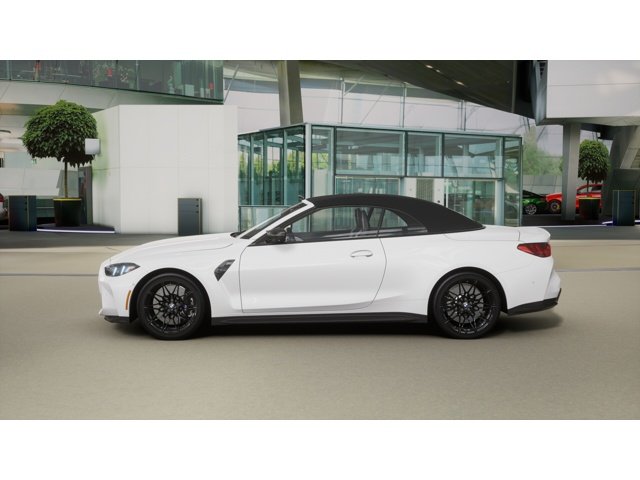 New 2026 Alpine White BMW Competition xDrive image 4