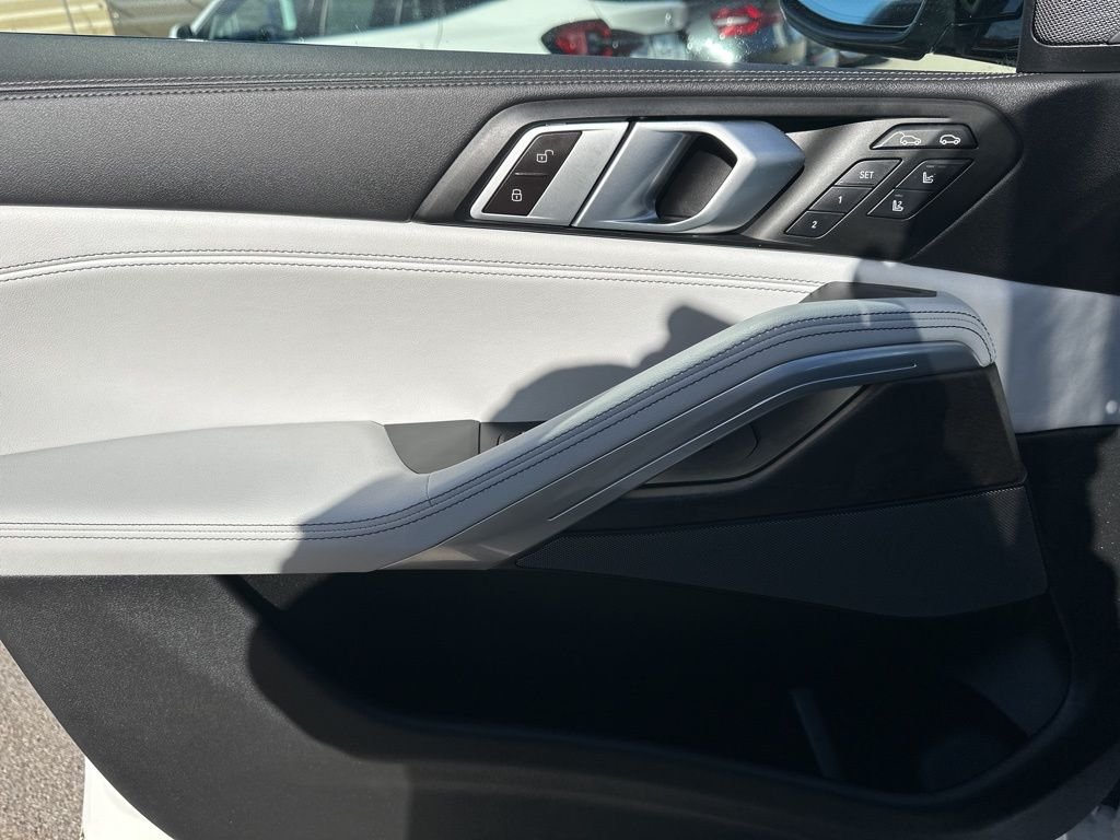 2024 BMW X6 40i - Photo 9