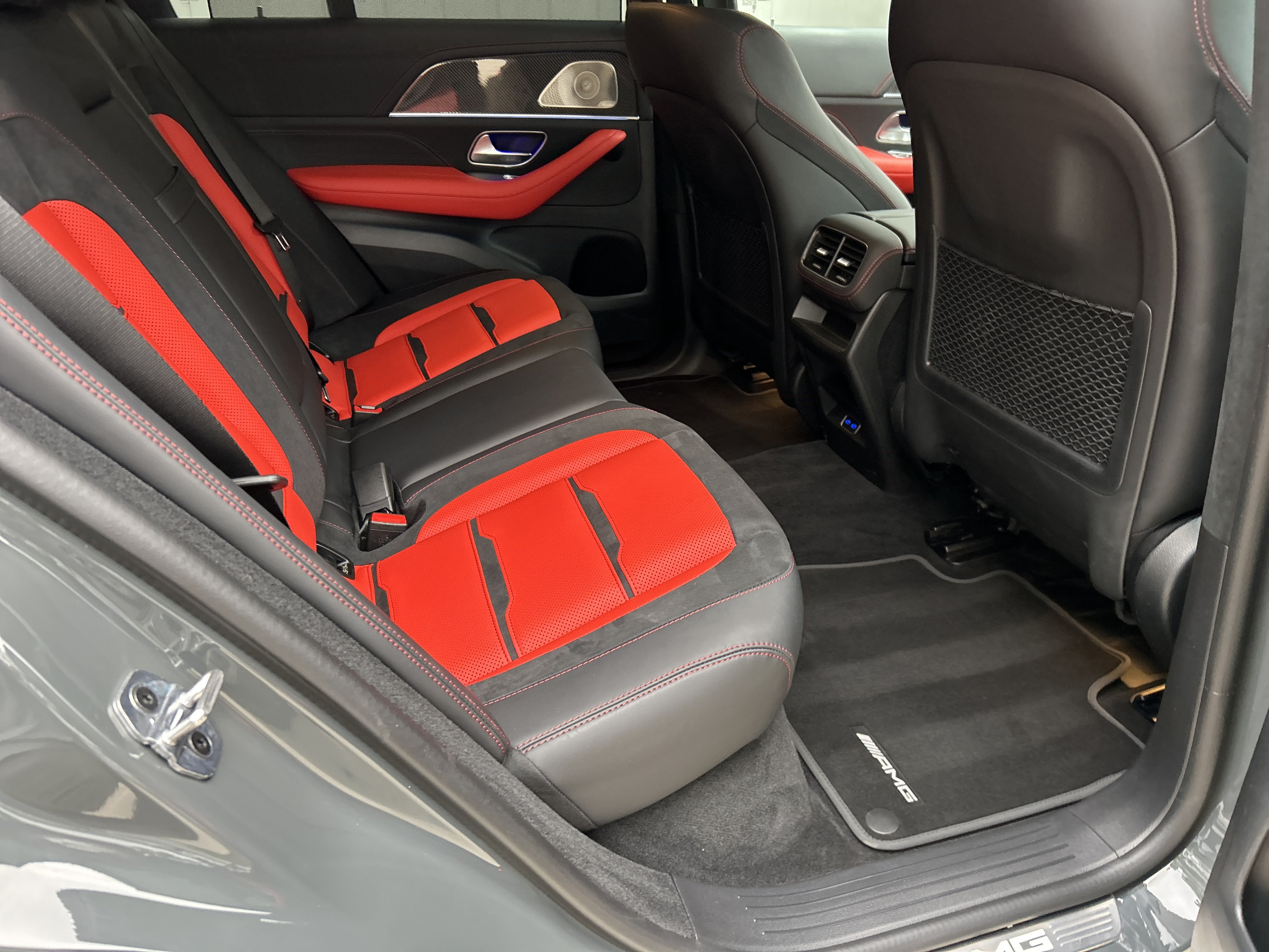Certified Used 2026 MANUFAKTUR Silicon Grey Mercedes-Benz AMG® GLE 63 S 4MATIC®+ SUV image 45