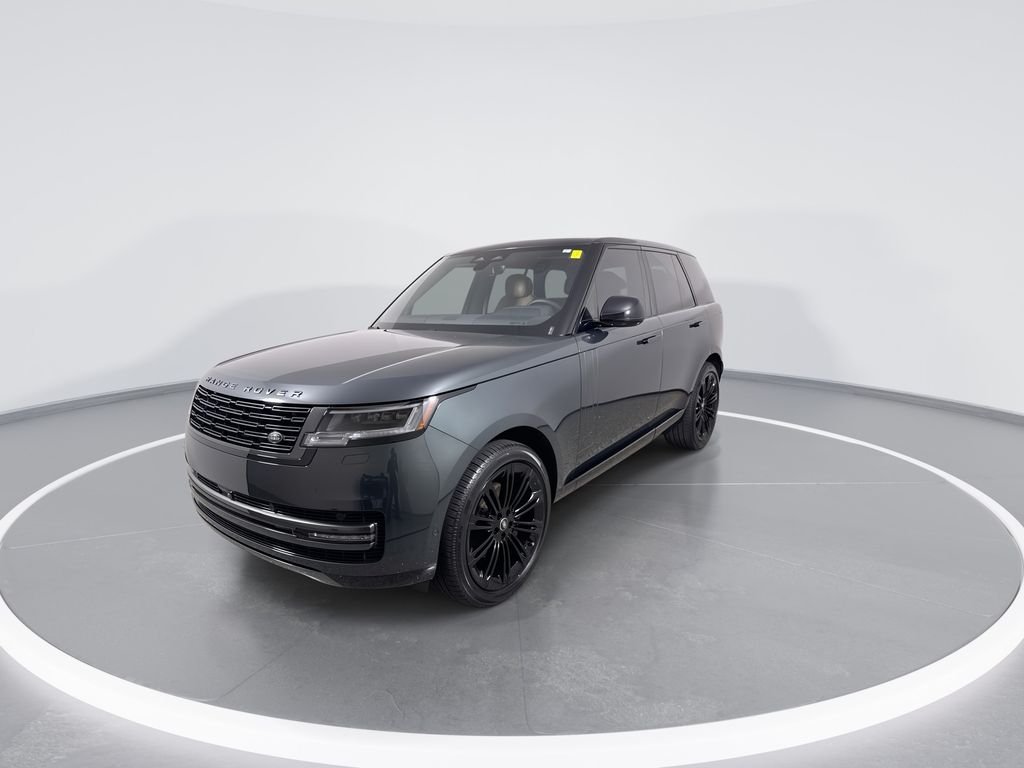 Certified Used 2025 Green Land Rover SE image 4